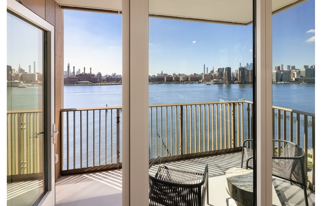 1 bed, 1 bath, $4,675, Unit 442P