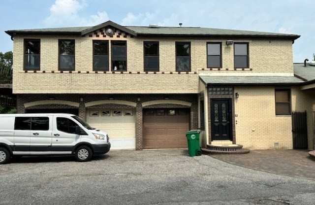 300 River St # 1