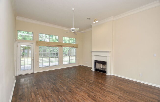 21807 WINDSOR CASTLE DR