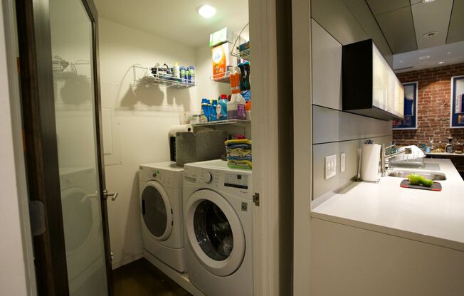 2 beds, 2.5 baths, 1,300 sqft, $3,600, Unit 03