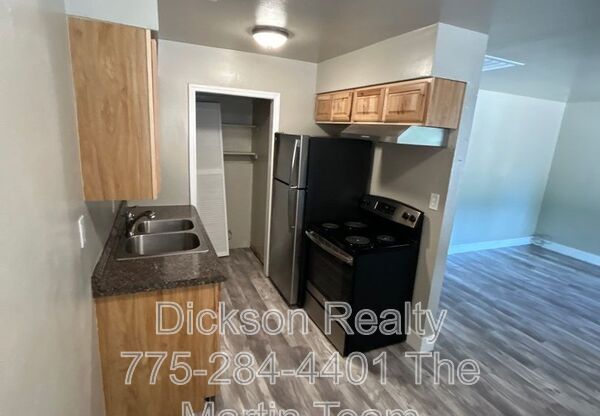 1 bed, 1 bath, $945