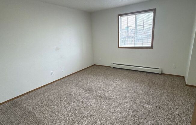 1 bed, 1 bath, 698 sqft, $900, Unit 314