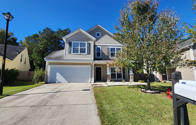 Beautiful Home in Brickhope Greens!