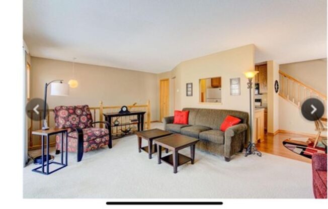 2 beds, 2 baths, $2,050