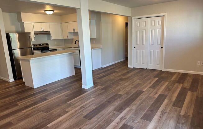 Campus Apartments - Adjacent to UWO