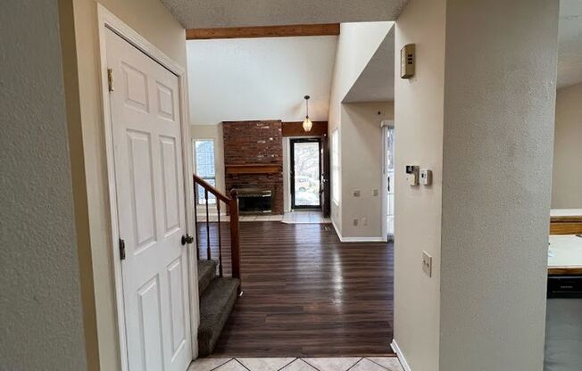 Long Realty & Property Management - Large Aurora Townhome with Finished Basement
