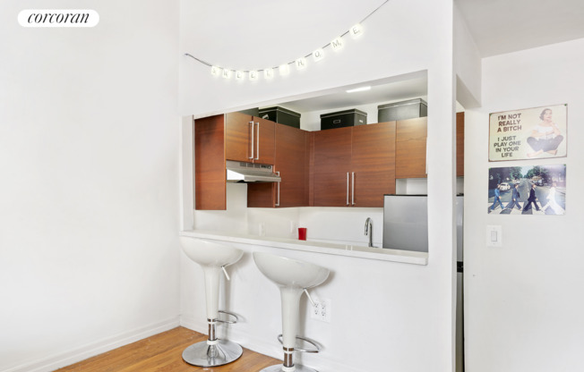 Studio, 1 bath, $4,400, Unit 3T