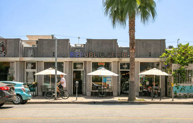 Some of North Hollywood's must-visit cafe's are just a few steps away, on Magnolia Boulevard.