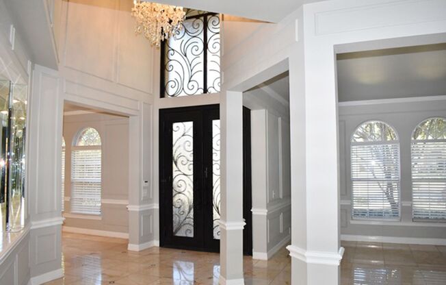 Prestigious 5-3.5-3 w POOL in Southlake!