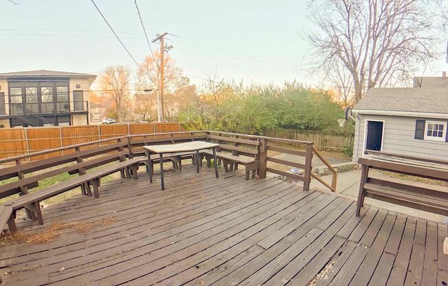 5 beds, 3 baths, $2,295