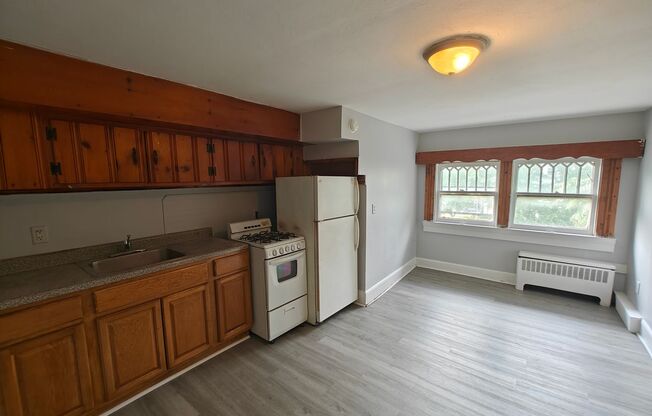 1 bed, 1 bath, $1,395, Unit 3rd Floor