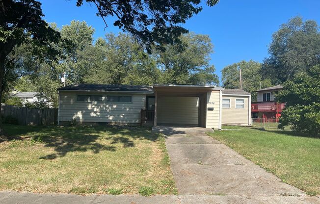 3 Bed/1 Bath Home in South KC!