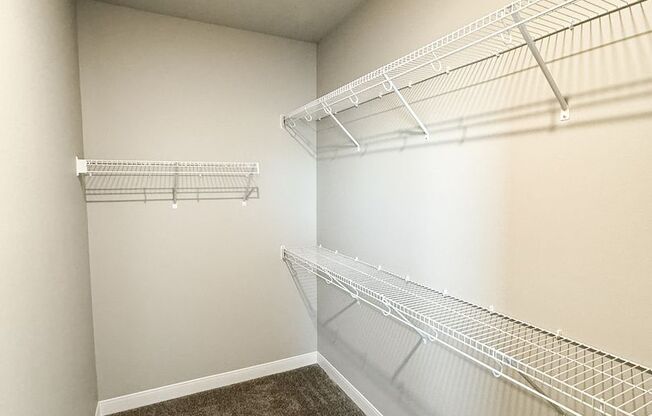 3 beds, 2 baths, 1,404 sqft, $1,975, Unit C302