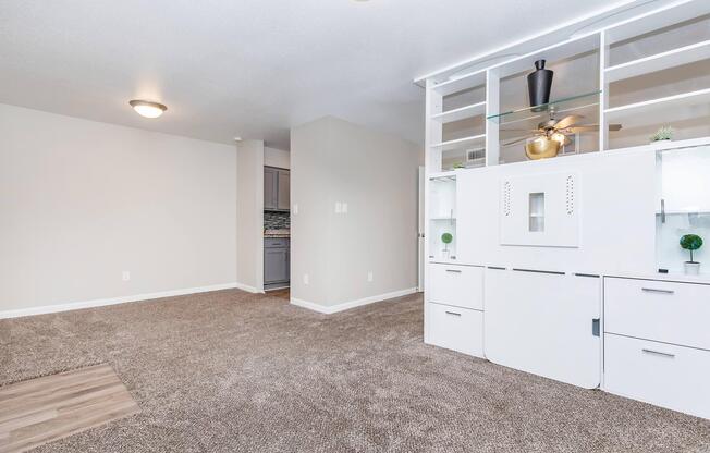 Studio, 1 bath, 525 sqft, $869