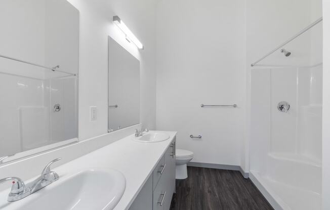 2 Bedroom Vaulted Ceilings