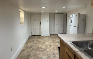 1110 E 200 S Apt 3