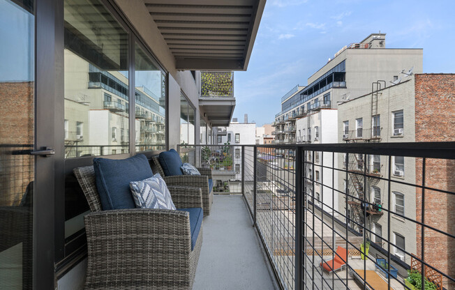 11 25 45 AVE