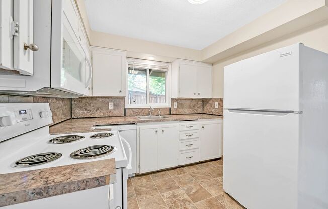 Ferry St - 4 Plex