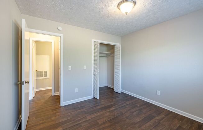 1 bed, 1.5 baths, 700 sqft, $1,200, Unit 1538-L