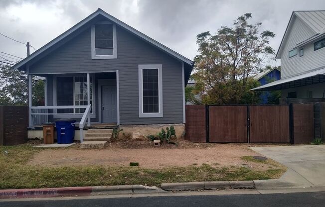 2410 E 12th St Austin, TX 78702
