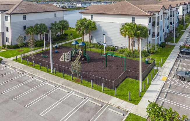 Welcome to Vista Lago Apartments