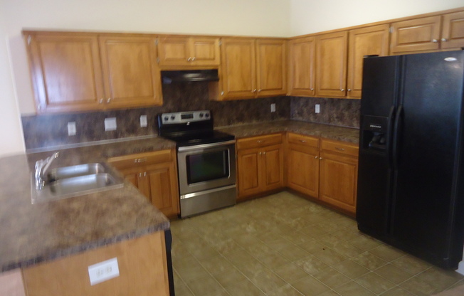 3 beds, 2 baths, $1,500