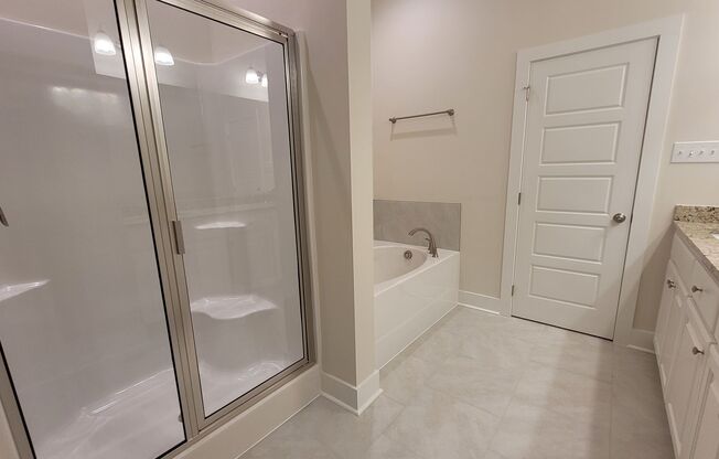 Brand New Townhomes in Baton Rouge!