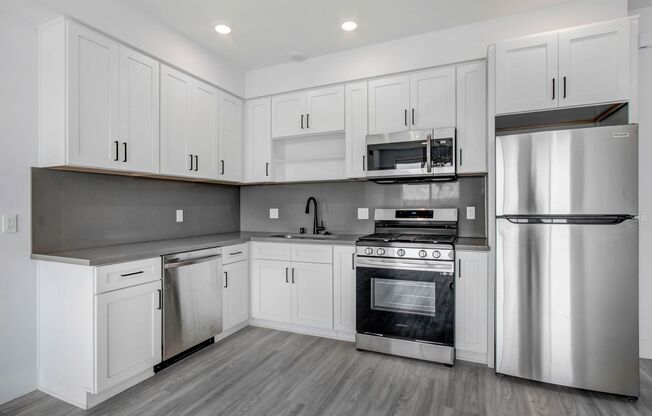 2 beds, 2 baths, 865 sqft, $2,745, Unit 508