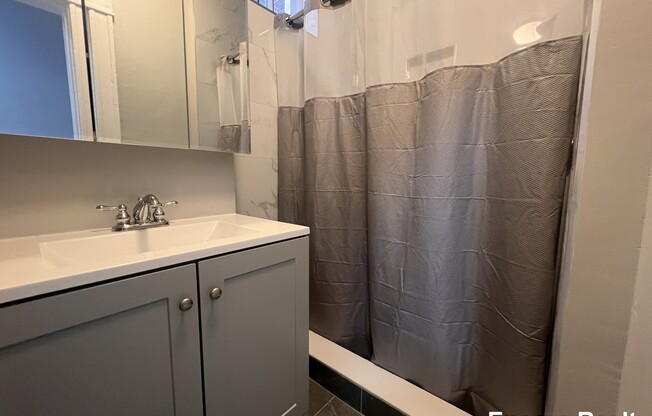 376 Riverway