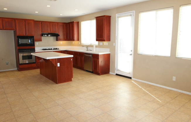 Coming Soon! 5/3 Rancho Cucamonga estate for lease!