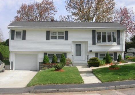 37 MONTCALM AVE