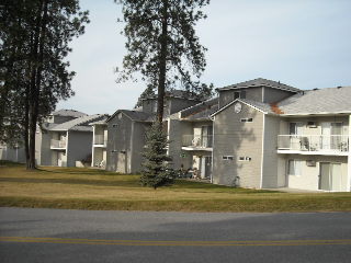 2 beds, 2 baths, 1,000 sqft, $1,495, Unit 735-302