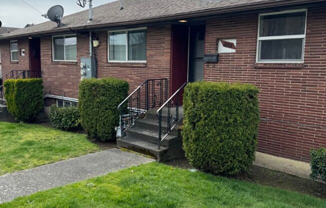 2bd/1ba Seattle Apartment