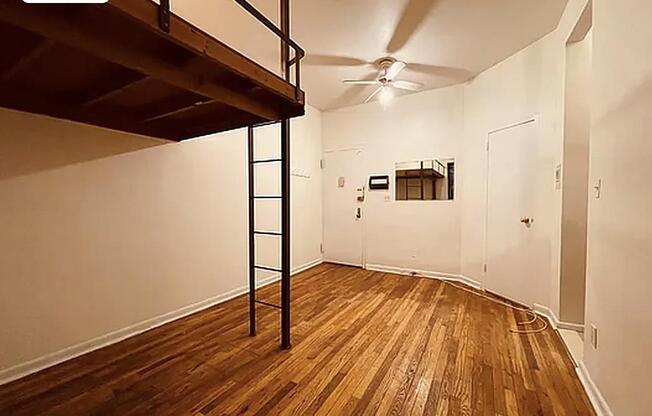 2790 BROADWAY