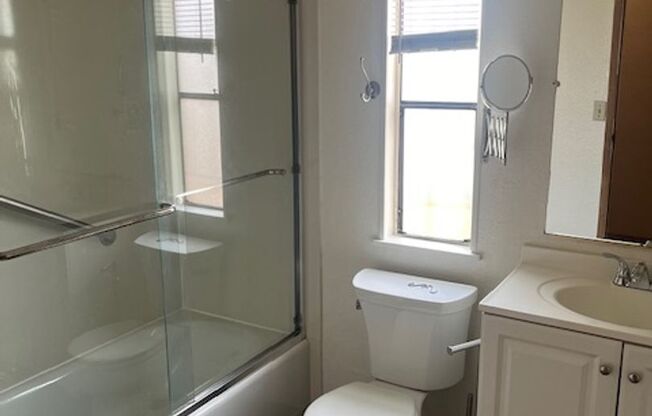 Two Bedroom Temescal