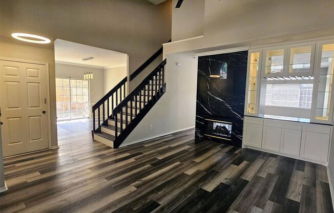 342 Arbor Ct