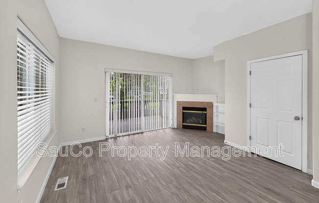 7839 NE KIAN LN
