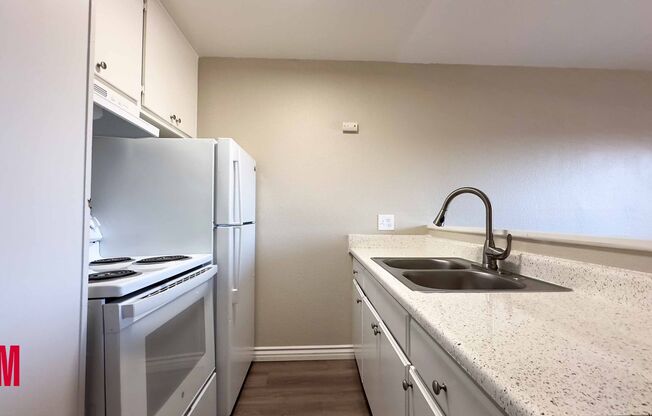 1 bed, 1 bath, 450 sqft, $1,599, Unit 03