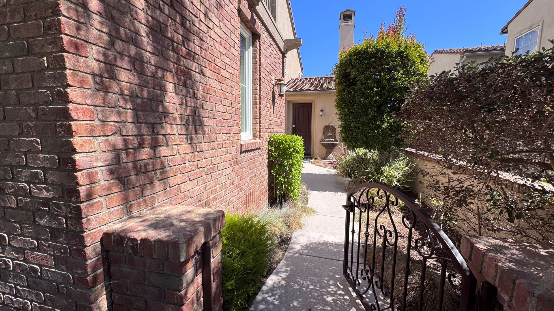 Luxury 4 Bedroom Home in La Costa Greens