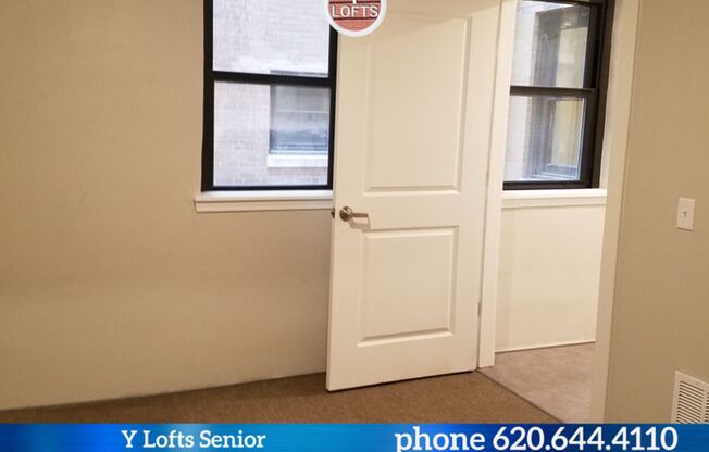 2 beds, 1 bath, 1,119 sqft, $985, Unit 018