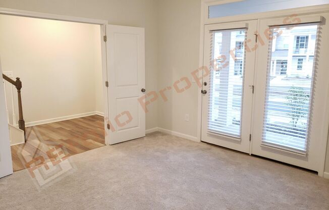 Luxury 3 Story 4 BD/3.5 Bath Townhome @ Smith Farm, Apex! Available Aug 7th!