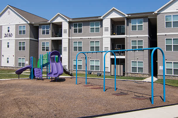 Brooks Edge Apartments