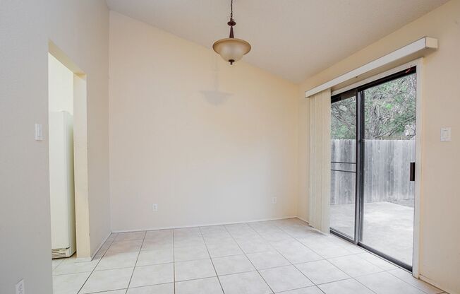 Spacious 3-Bedroom Single Family Home in South Austin! Available mid-June!