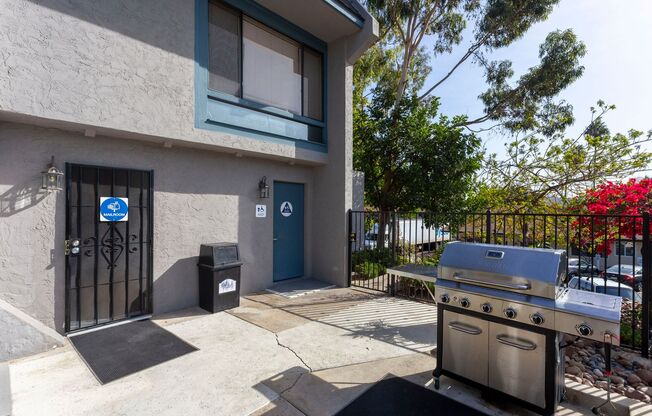 1 bed, 1 bath, 725 sqft, $1,995, Unit 32