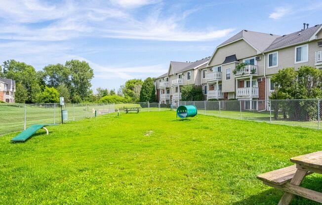 1 bed, 1 bath, 540 sqft, $999, Unit 2337 - 3B