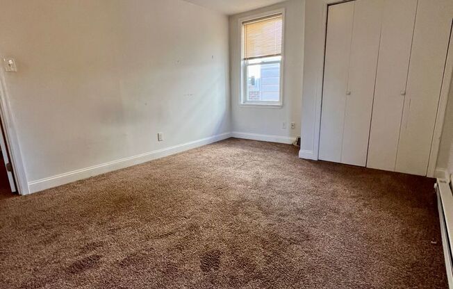 1 bed, 1 bath, $1,000