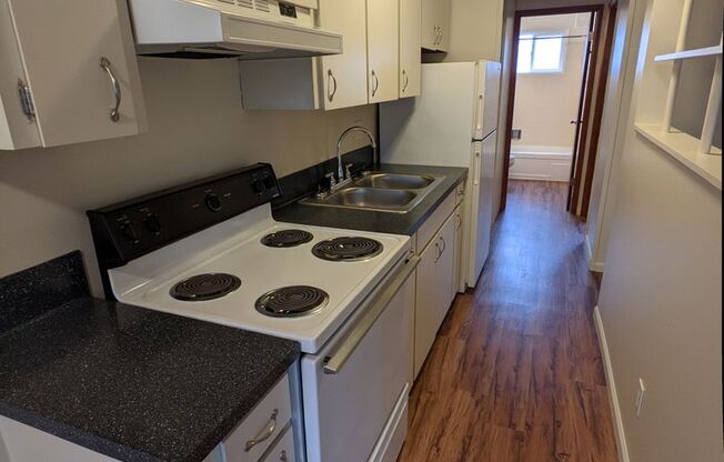 1 bed, 1 bath, 650 sqft, $1,225, Unit 3515-09