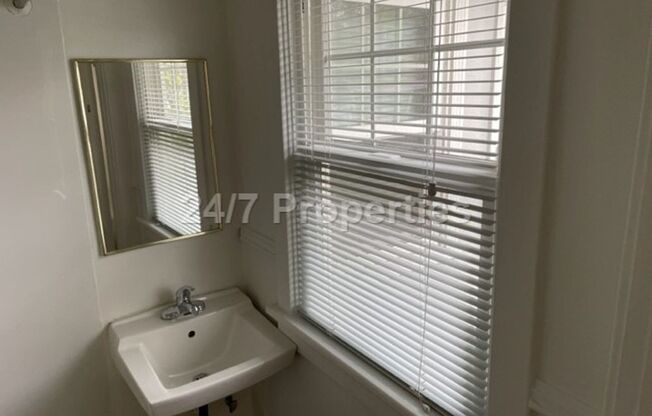 1 bed, 1 bath, 725 sqft, $1,495, Unit 1412