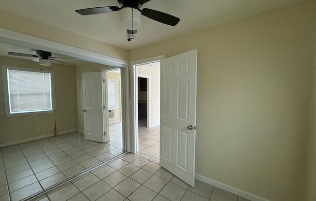 2 beds, 1 bath, 800 sqft, $1,375, Unit 15313 Center Street , Victorville, CA 92395 - UNIT C