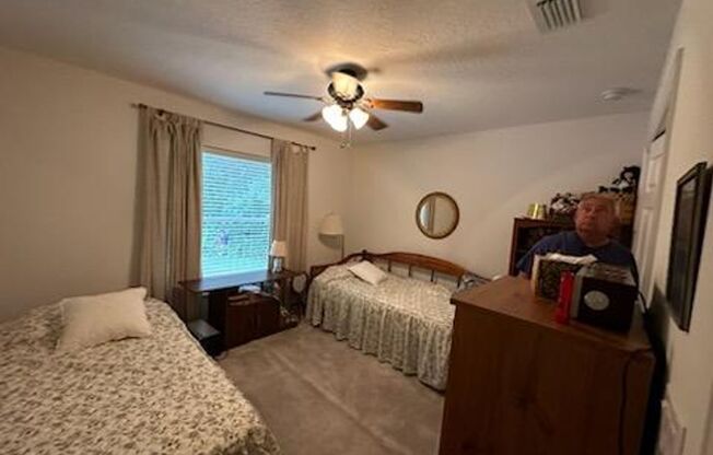 3 beds, 2 baths, $2,100